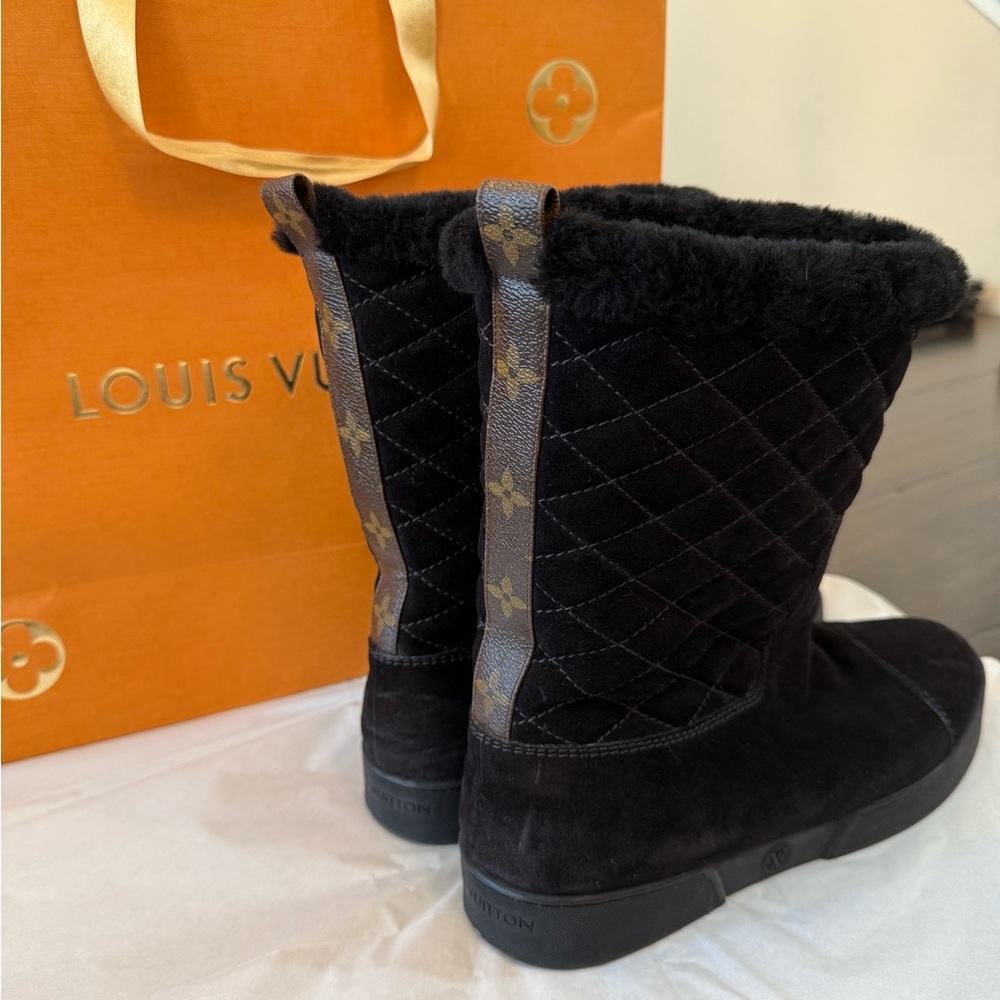 Louis Vuitton Black Quilted Women's Boots - Picture 1 of 13
